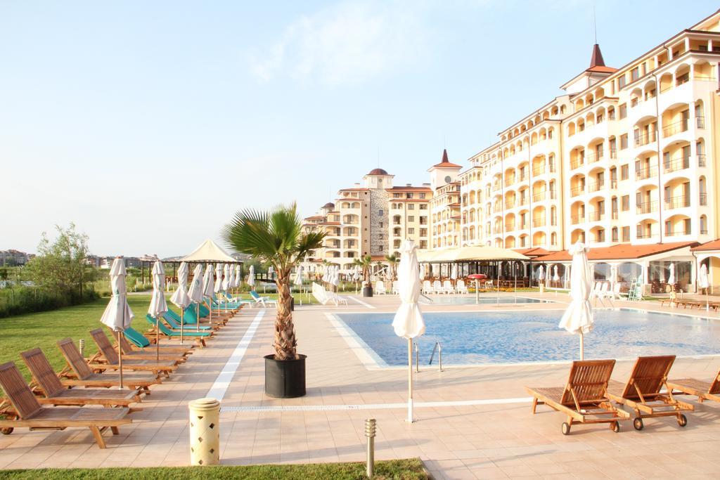 Sunrise Resort-