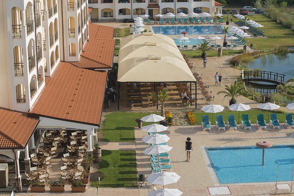Sunrise Resort-