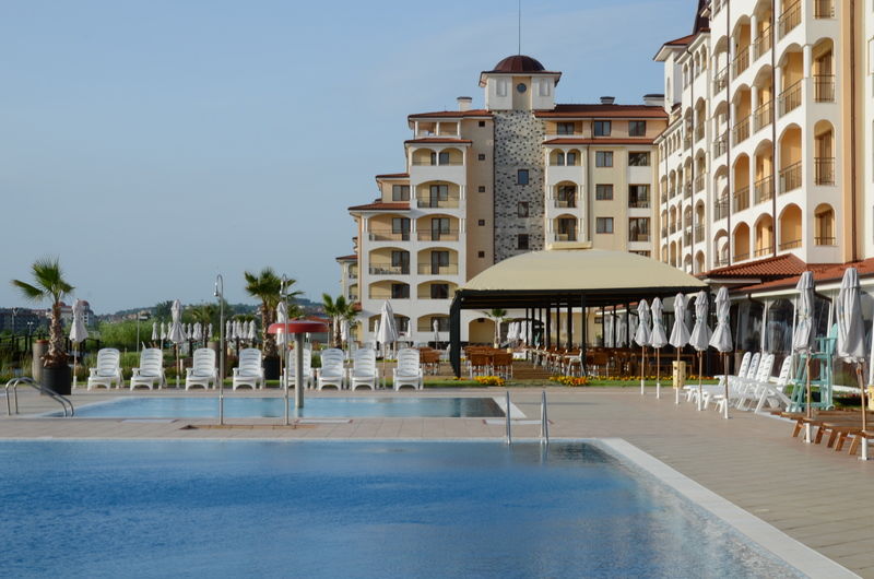 Sunrise Resort- Aparthotel